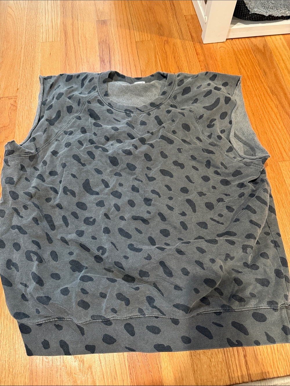 Clare V. Large top